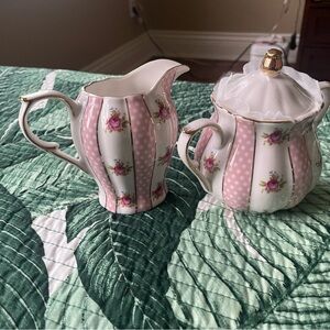 BRAND NEW GRACE TEAWARE ROSES PORCELAIN SUGAR AND CREAMER